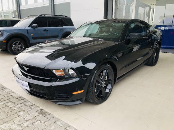 FORD MUSTANG 3.7 V6 GASOLINA AUTOMÁTICO